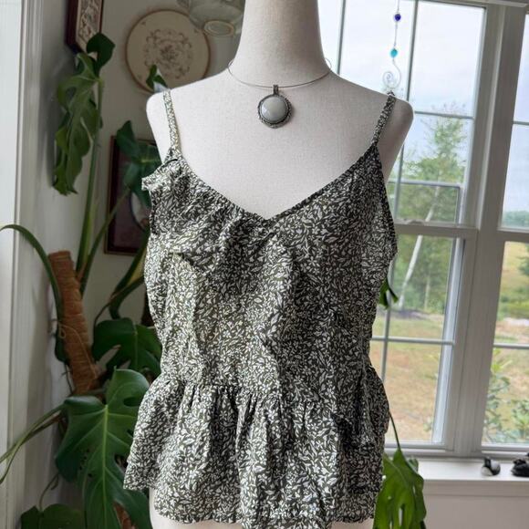 Old-navy Tops - Old Navy Floral Print Ruffle Tiered Tank Top Medium